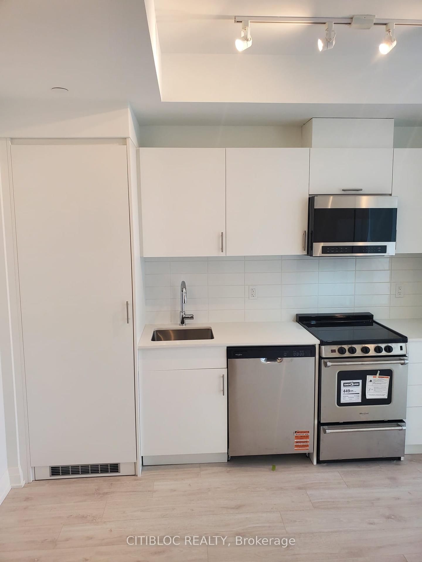Condo for lease at 718-412 Silver Maple Road, Oakville, JM Joshua Meadows, L6H 7X8 - MLS: W12113321