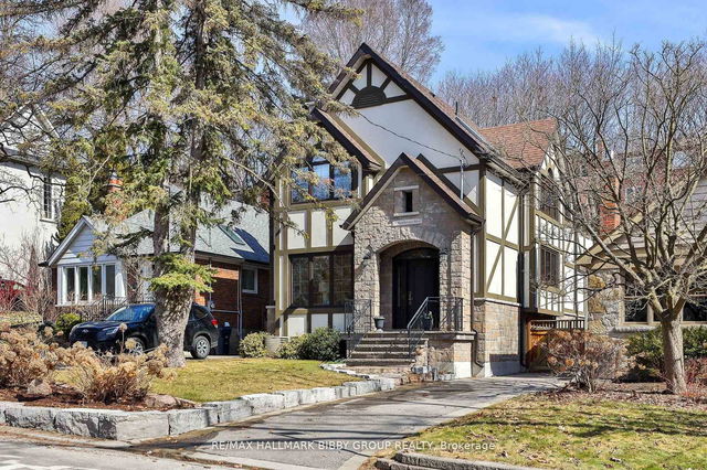 11 Humbercrest Boulevard