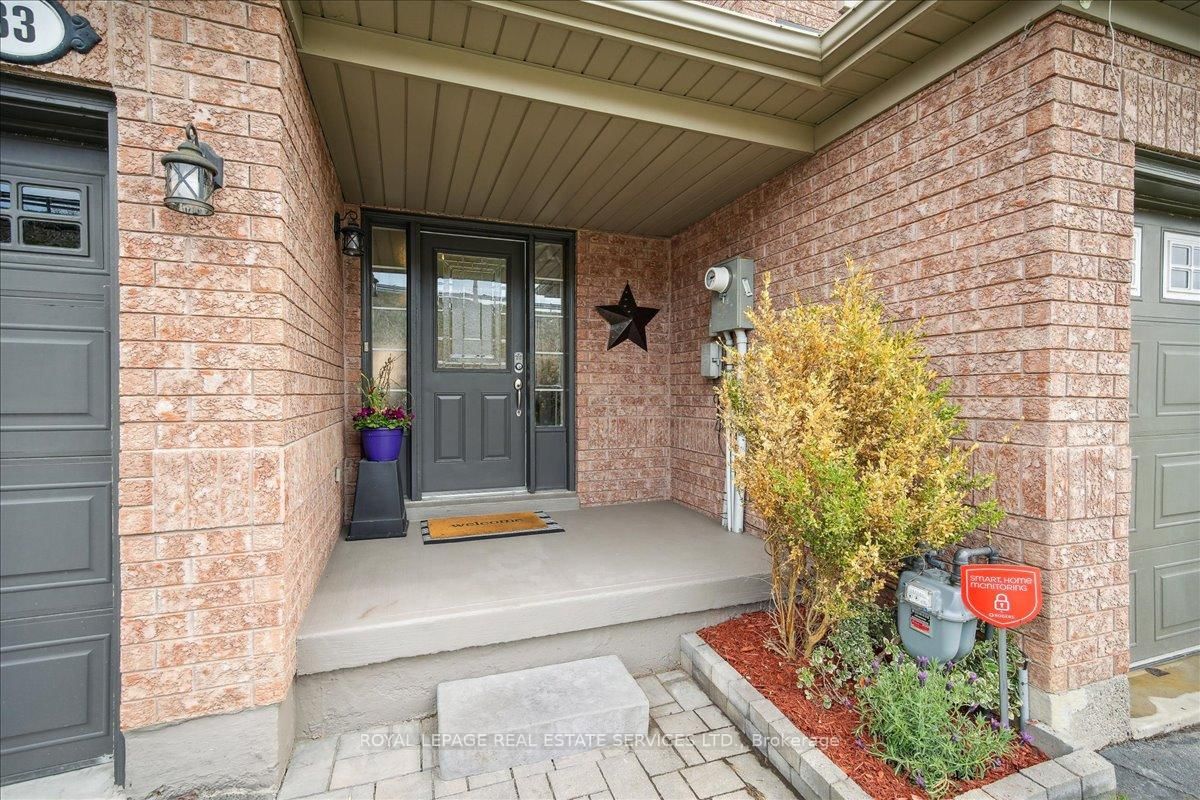 Townhouse for sale at 83 Crystal Glen Crescent, Brampton, Credit Valley, L6X 0K8 - MLS: W12113355