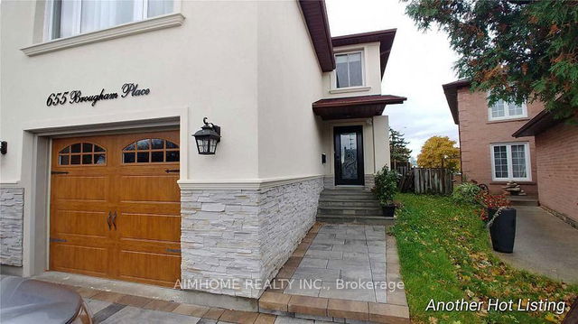 655 Brougham Place