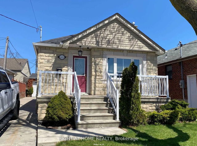 63 Richardson Avenue