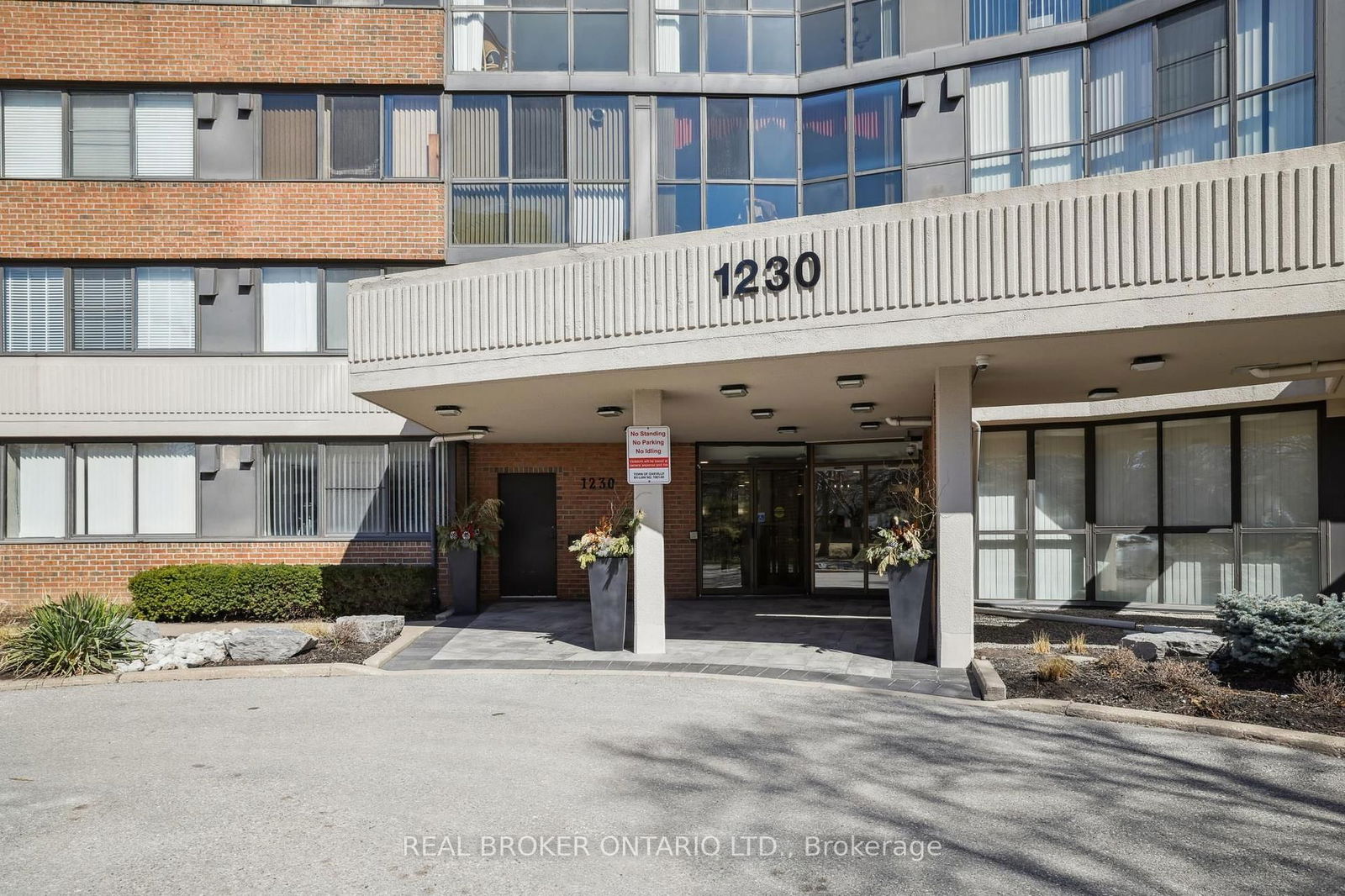 Condo for sale at 506-1230 Marlborough Court, Oakville, CP College Park, L6H 3K6 - MLS: W12113506