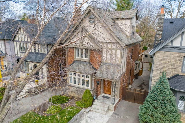 33 Willingdon Boulevard