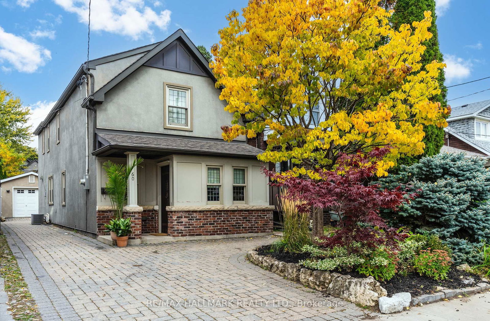 Detached House for sale at 60 Bushey Avenue, Toronto, Rockcliffe-Smythe, M6N 2R3 - MLS: W12113781