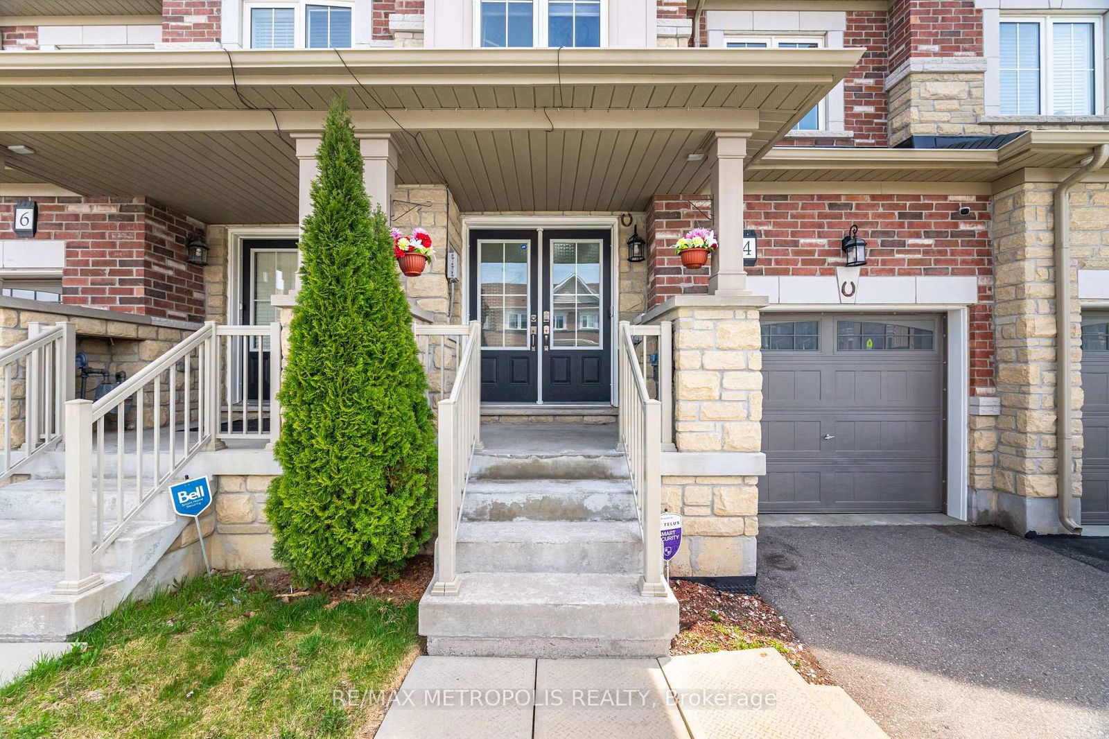 Townhouse for sale at 4 Edsel Road, Brampton, Northwest Brampton, L7A 4K6 - MLS: W12113794