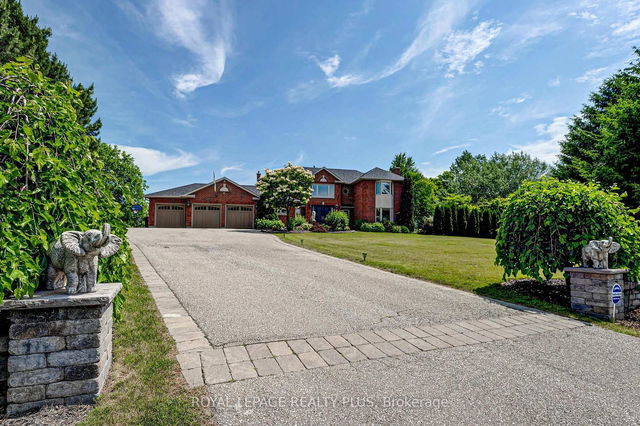 5 Coates Hill Court