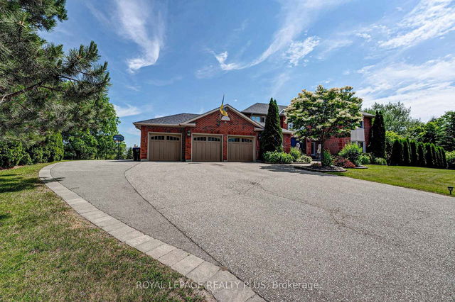 5 Coates Hill Court