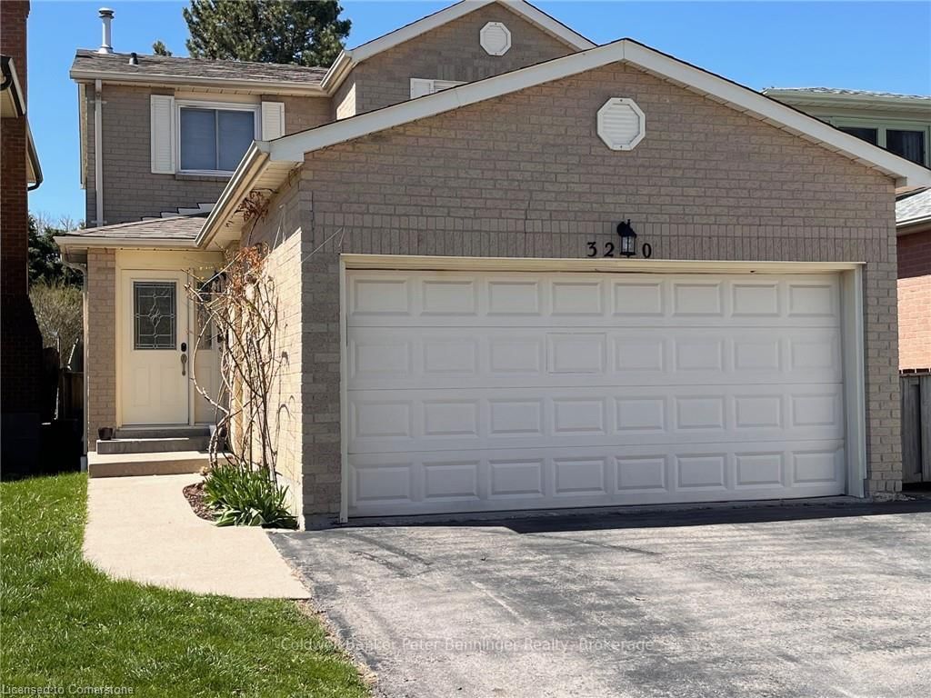 Detached House for sale at 3210 Anderson Crescent, Mississauga, Meadowvale, L5N 2Y5 - MLS: W12113812