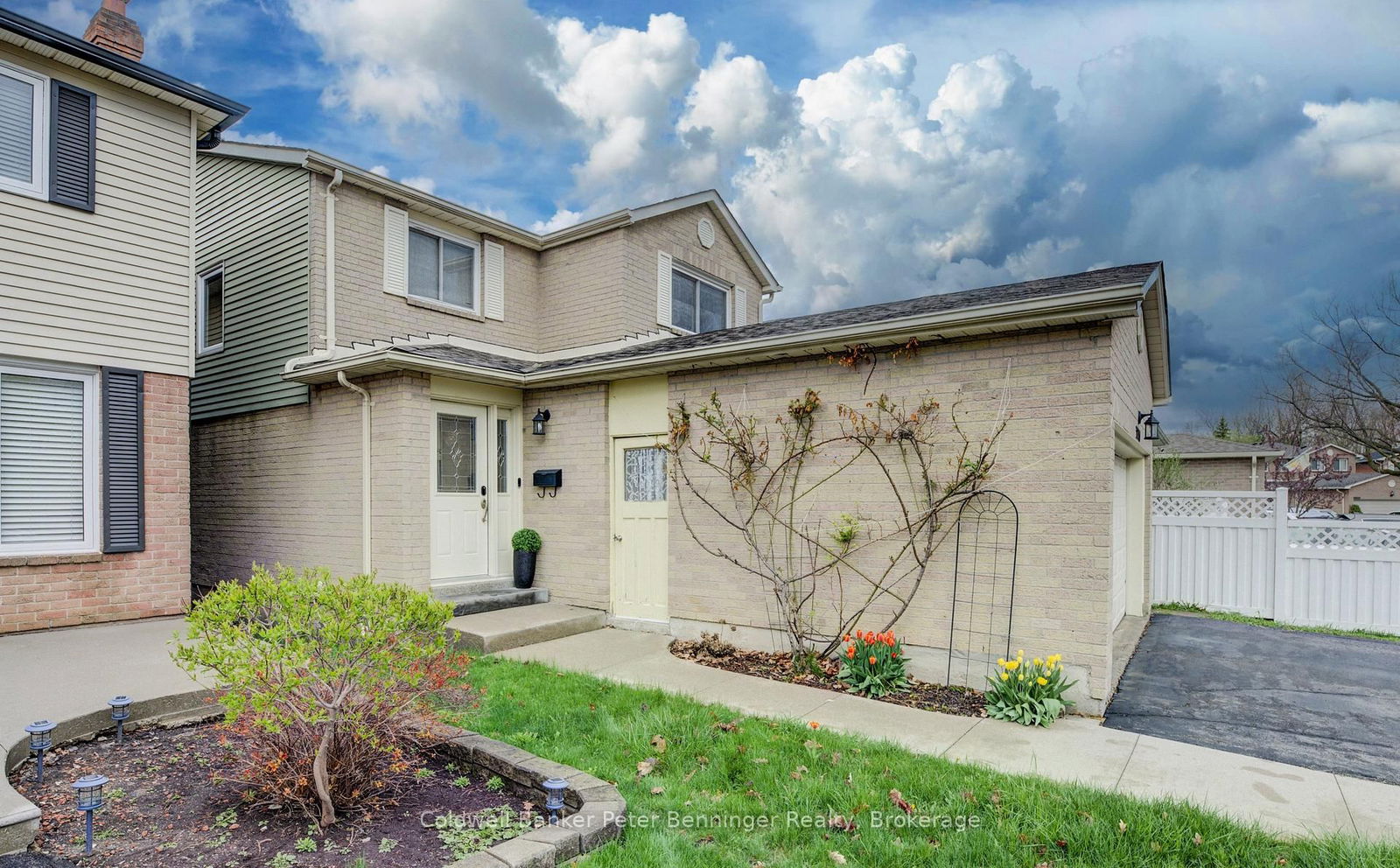 Detached House for sale at 3210 Anderson Crescent, Mississauga, Meadowvale, L5N 2Y5 - MLS: W12113812