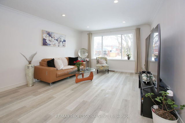 96 Nordin Avenue