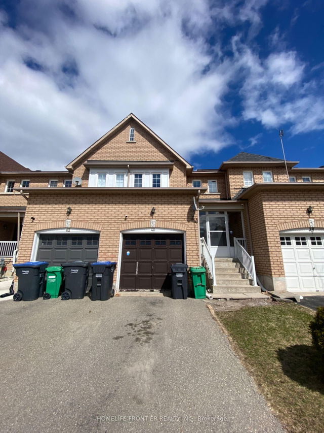 40 Stirrup Court