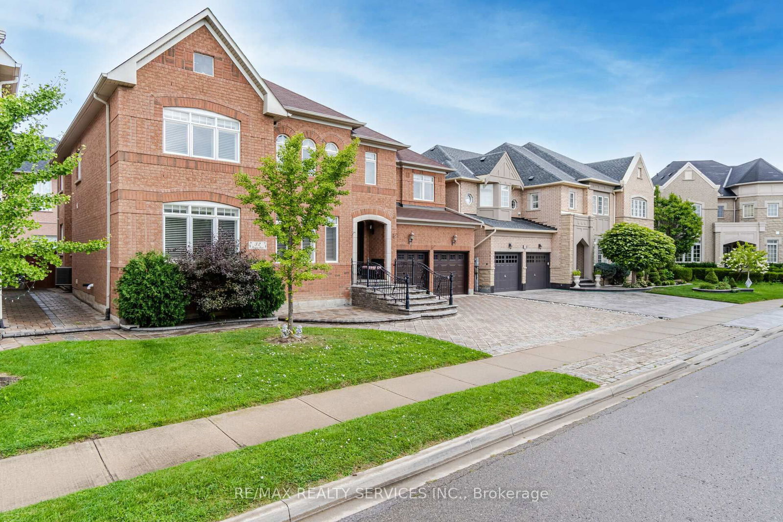 Detached House for sale at 32 Radial Street, Brampton, Bram West, L6Y 5K7 - MLS: W12114029