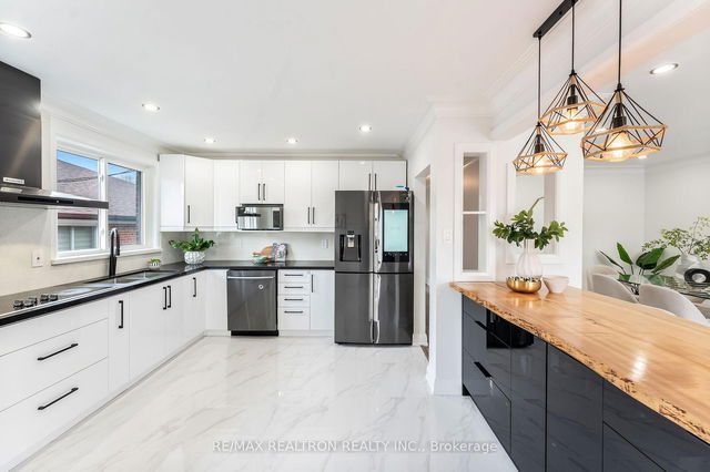 121 Grandravine Drive