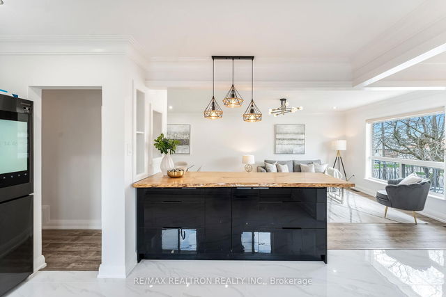 121 Grandravine Drive