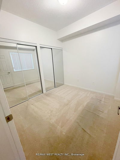 Unit 302 — 250 Sunny Meadow Blvd, Brampton - Sandringham-Wellington image-0-4