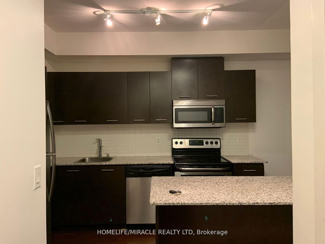 2507 - 360 Square one Drive