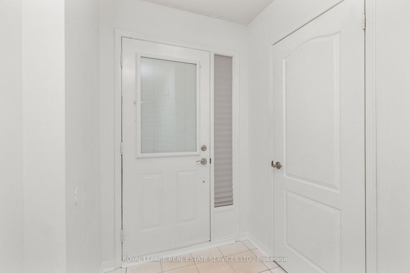 Townhouse for sale at 1141 Westview Terrace, Oakville, WT West Oak Trails, L6M 3M1 - MLS: W12114266