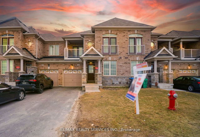 25 Enclave Trail