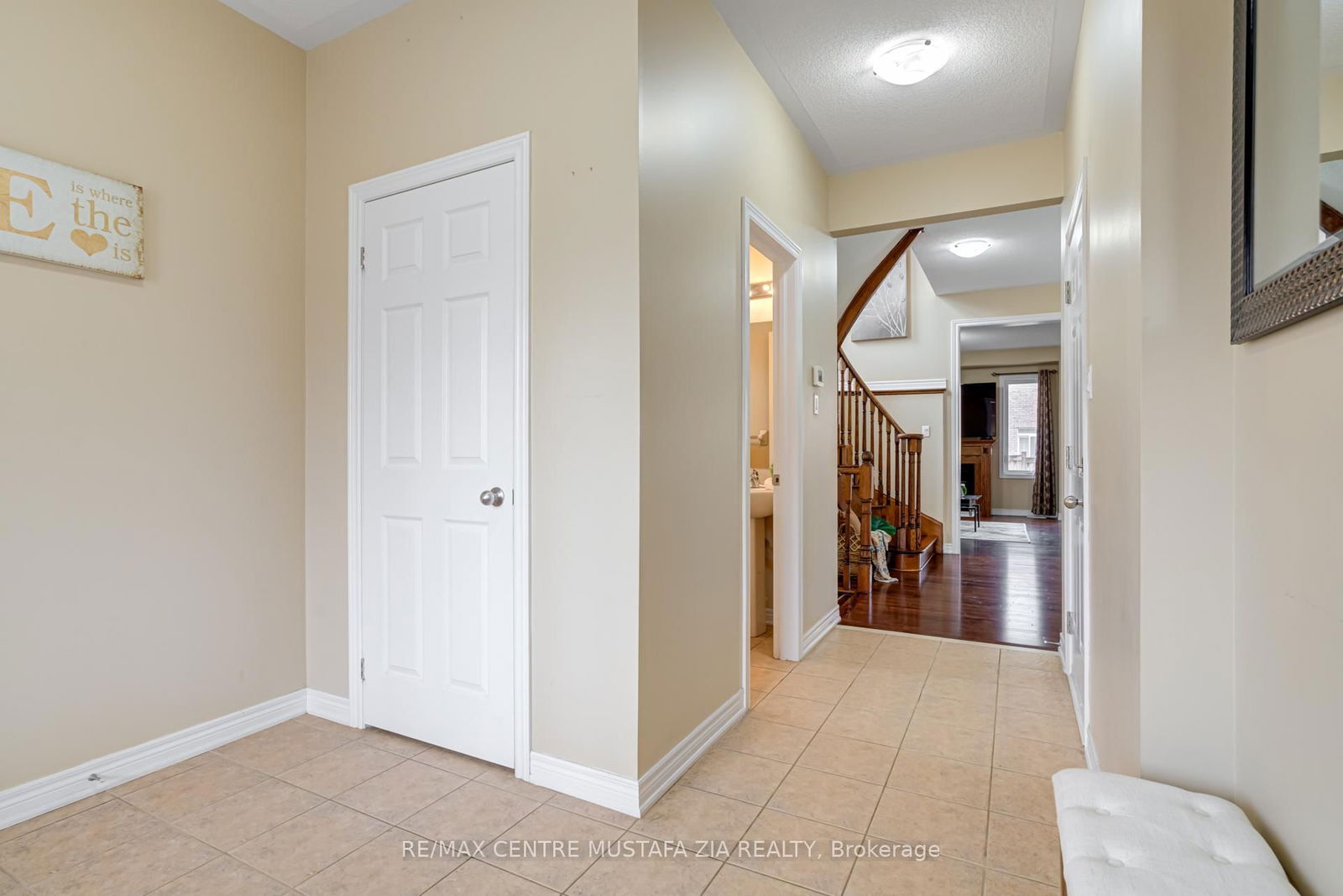 Townhouse for sale at 24 Munch Place, Milton, Willmott, L9T 8K6 - MLS: W12114310