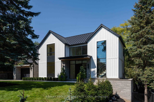 233 Lakewood Drive