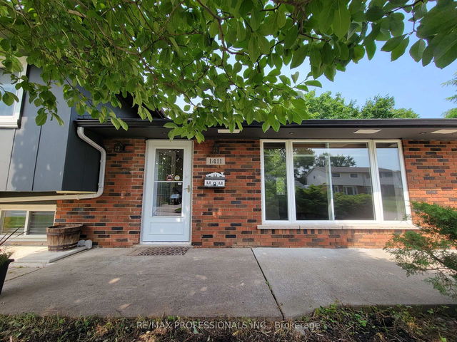 1411 Charles Drive