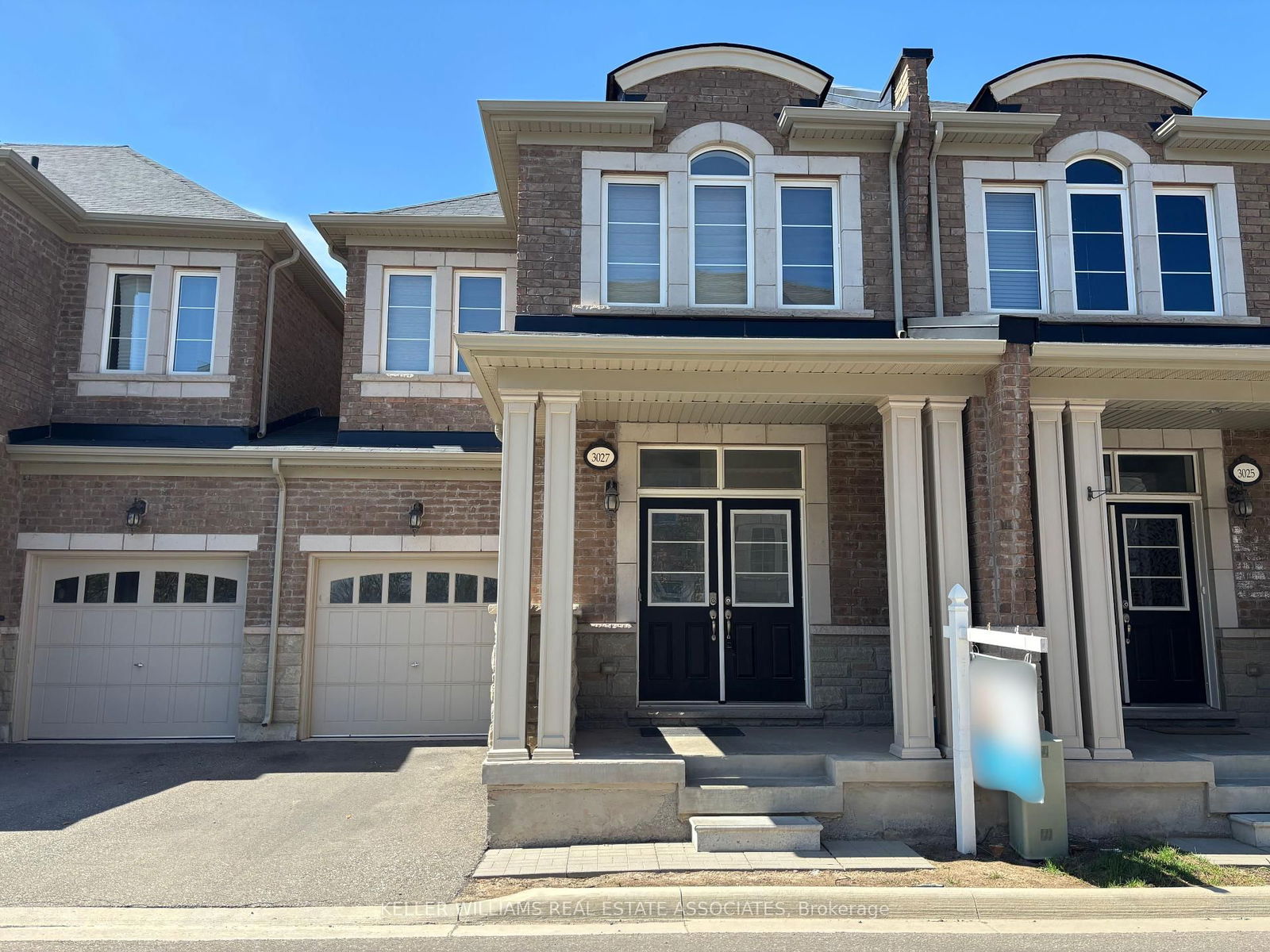 Townhouse for sale at 3027 Rivertrail Common N/A, Oakville, GO Glenorchy, L6M 0Z1 - MLS: W12115001