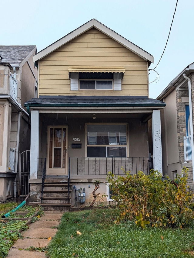 Upper - 303 Caledonia Road