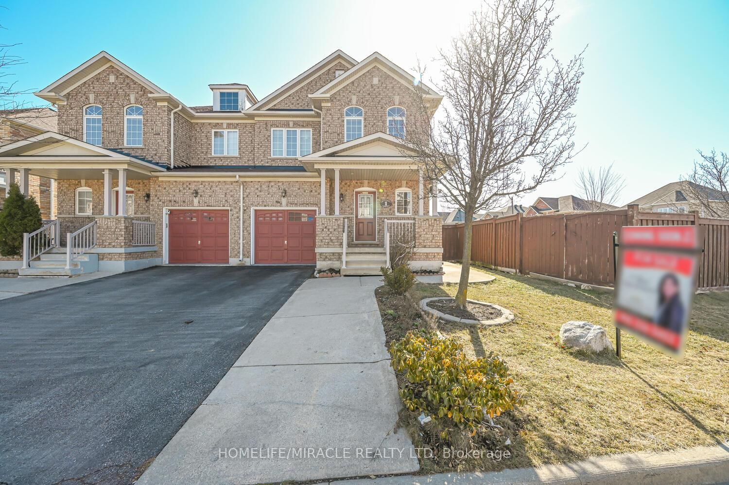 Semi-Detached House for sale at 1 Kettlewell Crescent, Brampton, Sandringham-Wellington, L6R 0T3 - MLS: W12115327