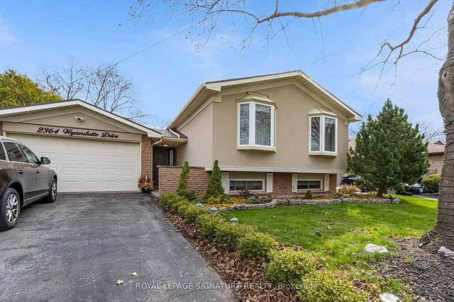 2364 Wyandotte Drive