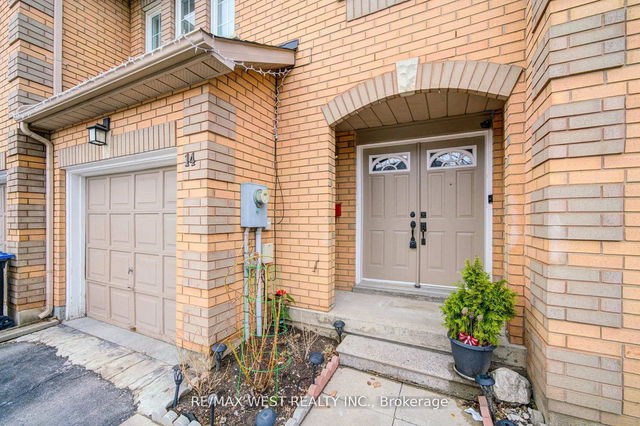 14 - 100 Brickyard Way