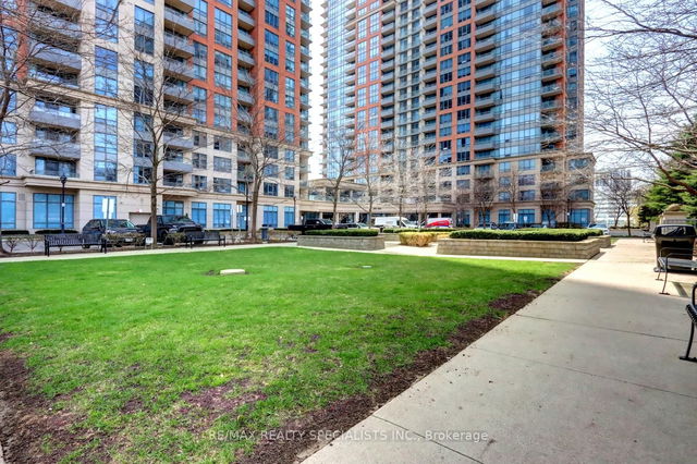 2551 - 25 Viking Lane