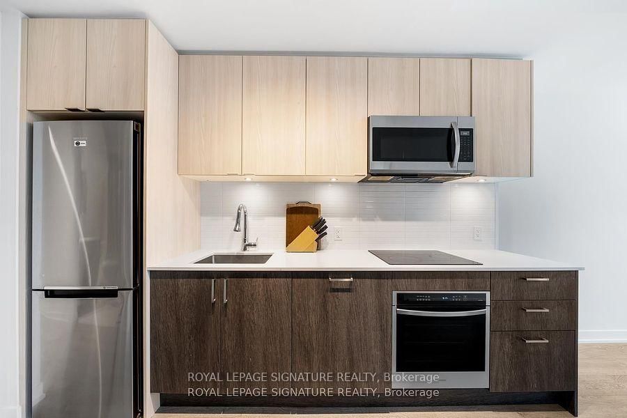 Condo for sale at 2115-1928 Lake Shore Boulevard, Toronto, High Park-Swansea, M6S 0B1 - MLS: W12115564