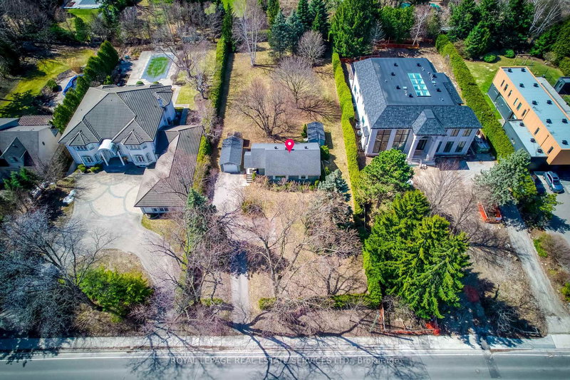 392 Fourth Line, Oakville, L6L 5A4 | Image 2