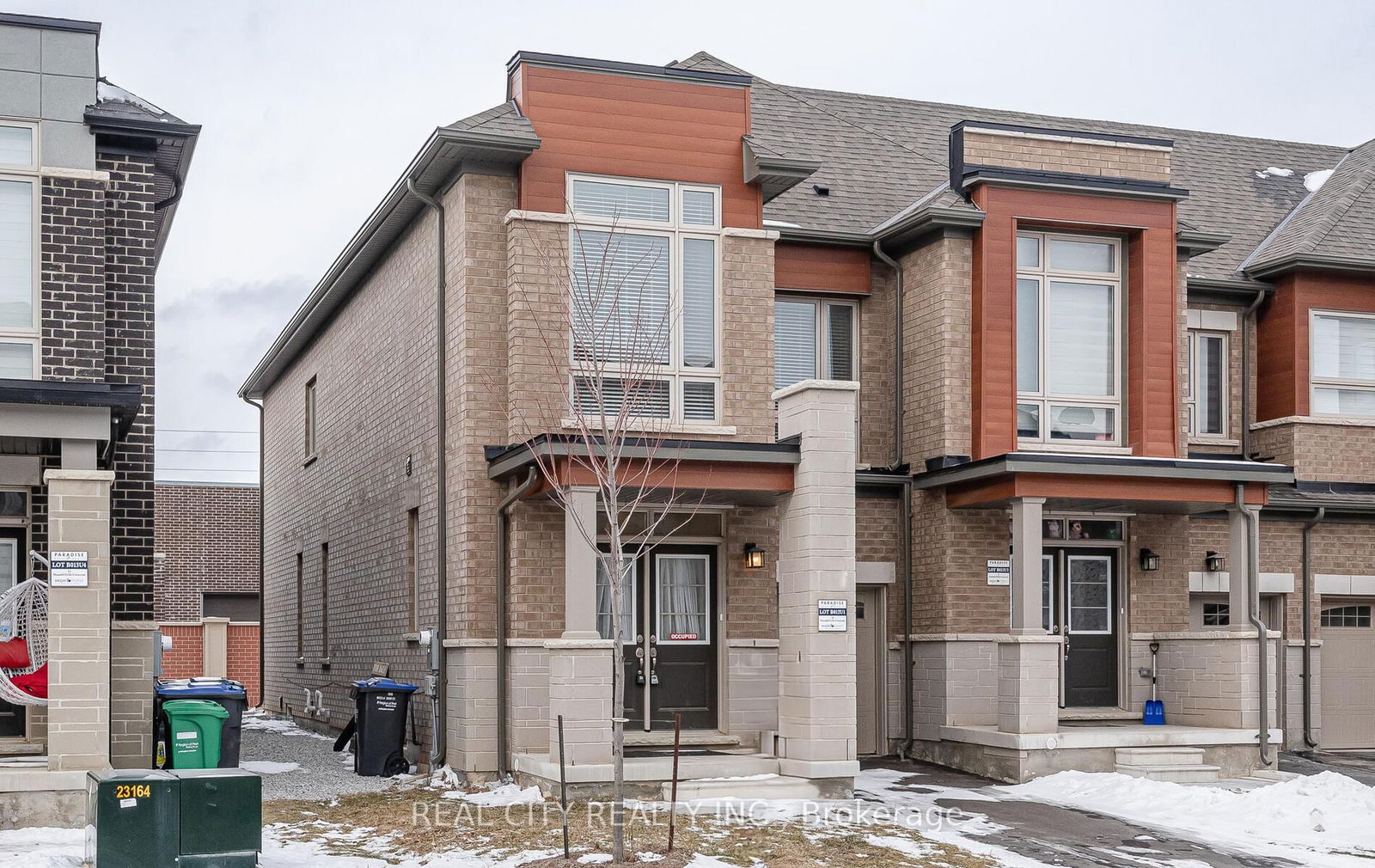 Townhouse for sale at 10 Donald Ficht Crescent, Brampton, Bram West, L7A 5H8 - MLS: W12115637