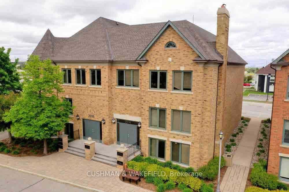 Office for sale at 2914 South Sheridan Way, Oakville, Clearview, L6J 7L9 - MLS: W12115724