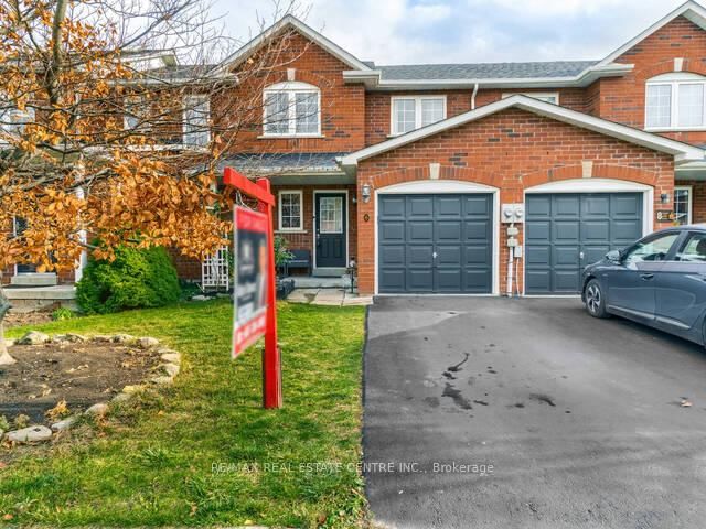 Townhouse for lease at 6 Dawson Crescent, Milton, OM Old Milton, L9T 5H8 - MLS: W12115736