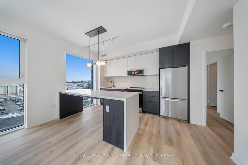 home for lease on 602-5 York Garden Way