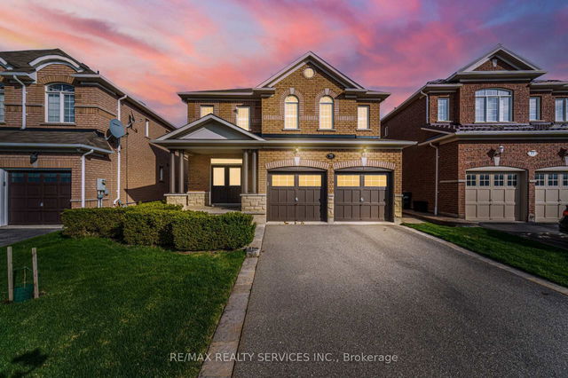 21 Fallgate Drive