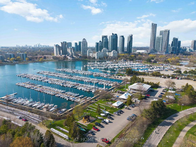 Unit 2205 — 90 Park Lawn Rd, Toronto - Mimico image-0-0