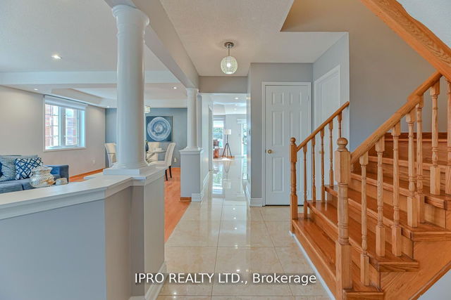 3344 Laburnum Crescent