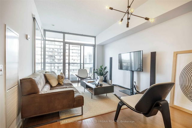 501 - 105 The Queensway N/A