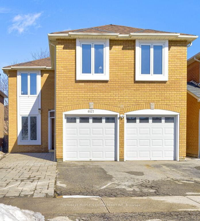 Detached House for sale at 6127 Silken Laumann Way, Mississauga, East Credit, L5V 1A2 - MLS: W12116291