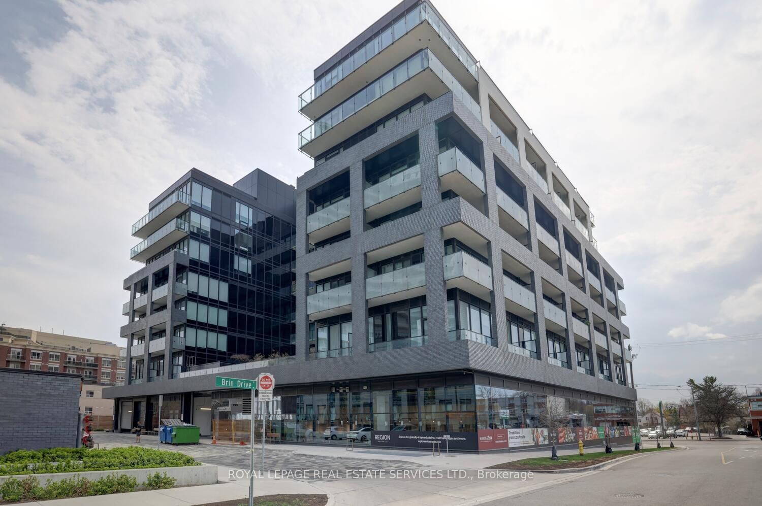 Condo for sale at 702-4208 Dundas Street, Toronto, Edenbridge-Humber Valley, M8X 1Y6 - MLS: W12116425