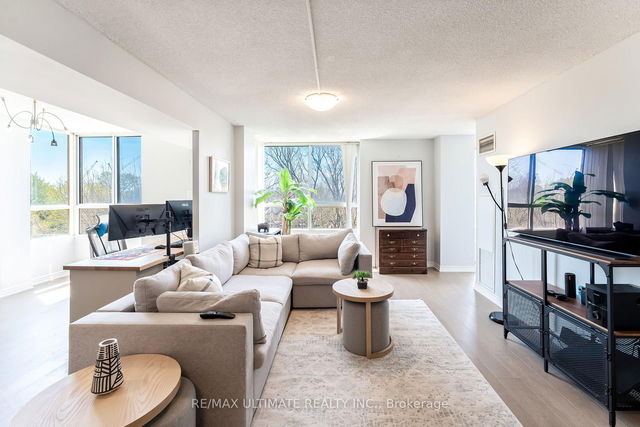 806 - 1485 Lakeshore Road