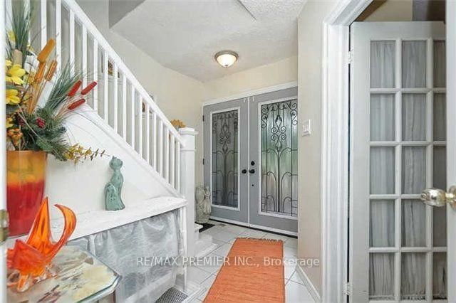 Semi-Detached House for sale at 34 Mc Farland Avenue, Toronto, Corso Italia-Davenport, M6H 3N1 - MLS: W12116479