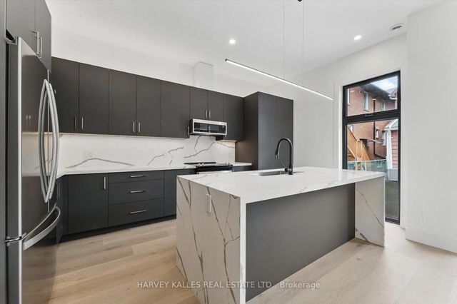 Rear Garden Suite - 1064 Dufferin Street