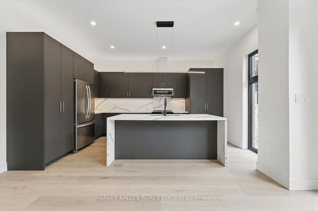 Rear Garden Suite - 1064 Dufferin Street