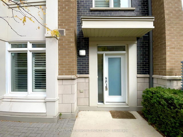 Th5 - 370 Square One Drive