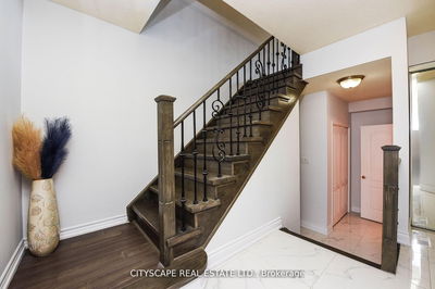 6037 Clover Ridge Cres, Mississauga - Lisgar image-0-1