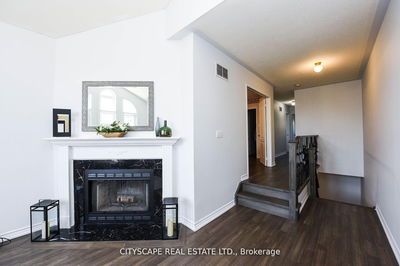 6037 Clover Ridge Cres, Mississauga - Lisgar image-0-3